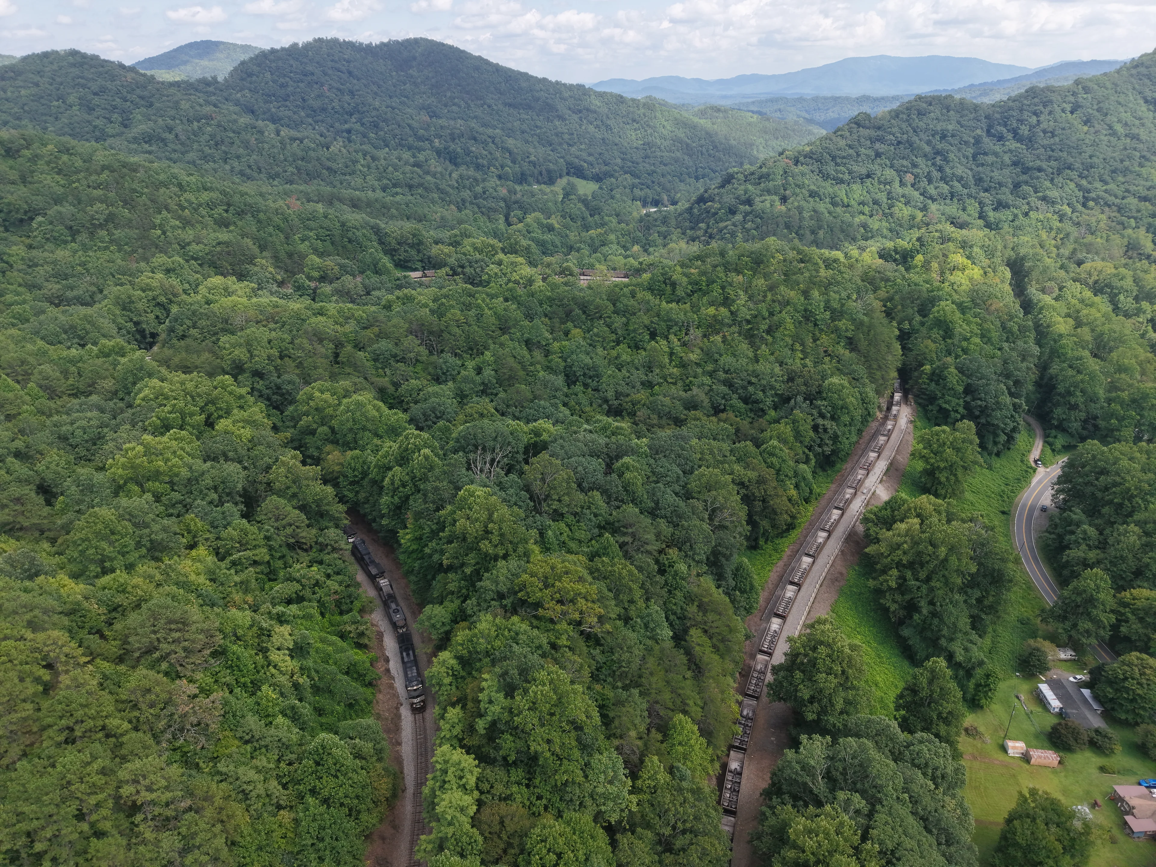 A westbound coal on the second major loop